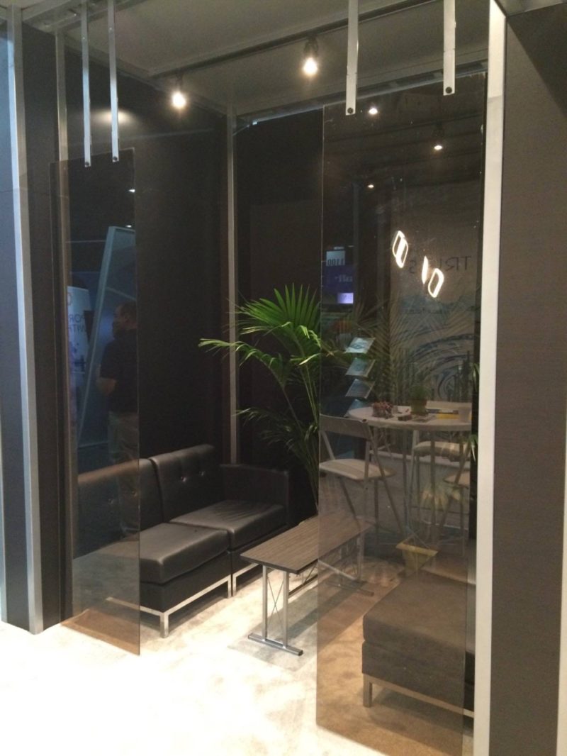 double deck exhibit rentals