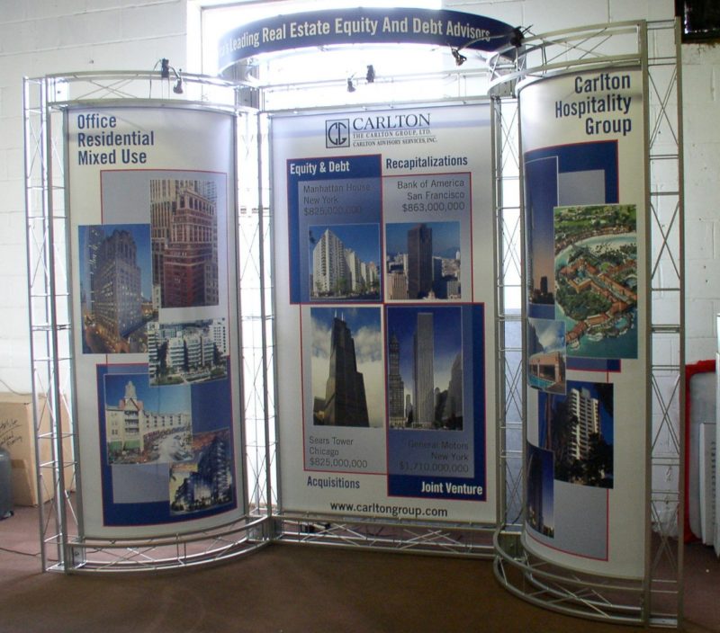Eye catching entrace display in trade show display