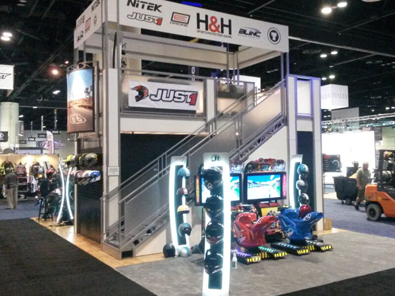 double_deck_booth_rental